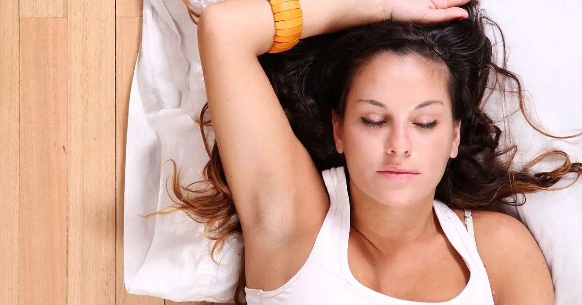 Causes of Fatigue: How to Fight Tiredness Before Your Period