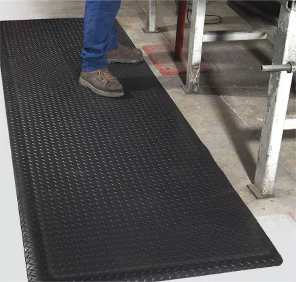 Extra Thick Industrial Fatigue Mat with Diamond Top